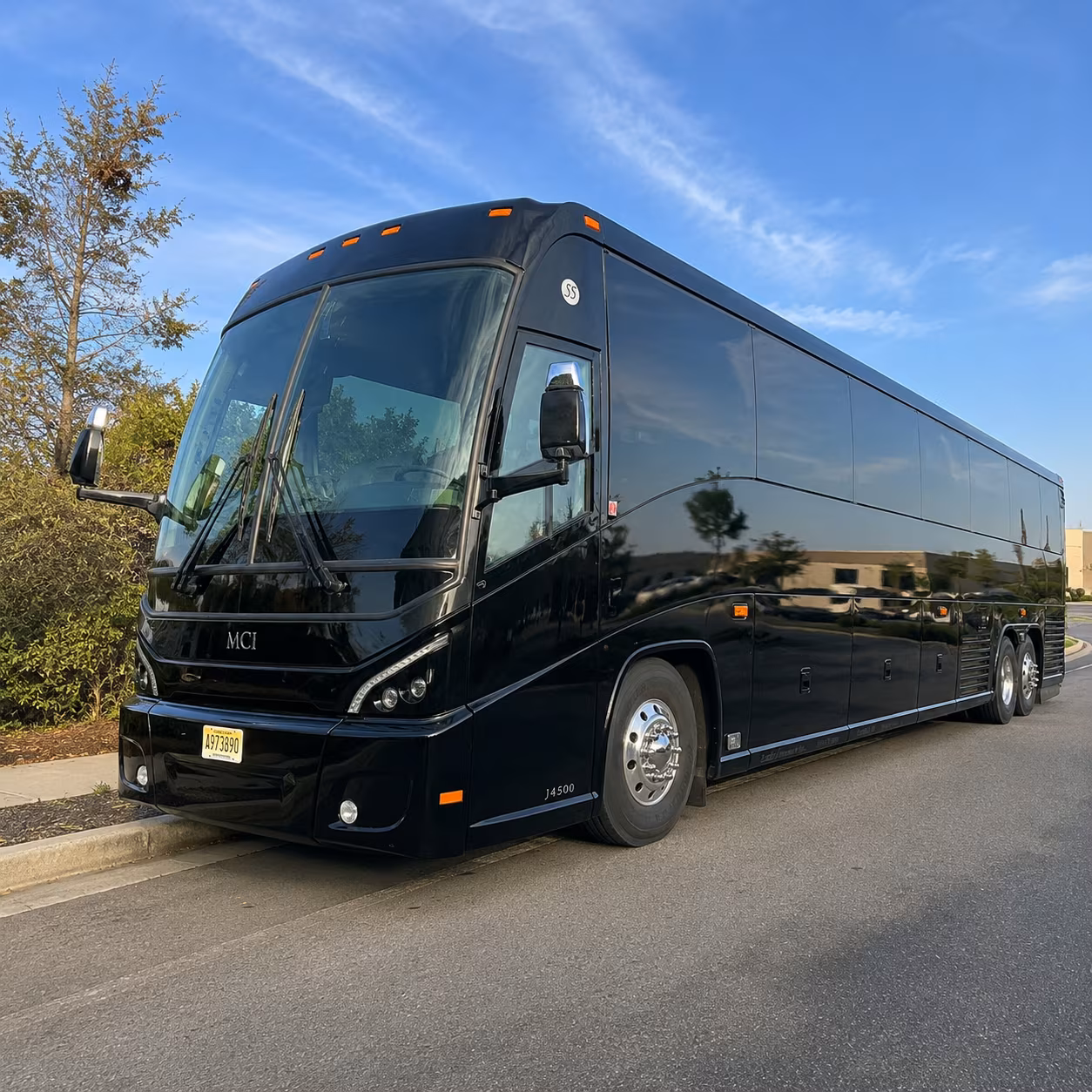 guest shuttles to cooper x27 s hawk winery restaurants and wedding venues around cape coral
